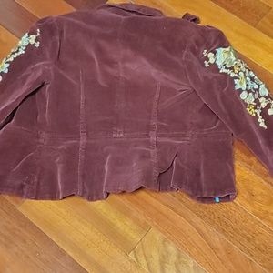 True meaning top jacket